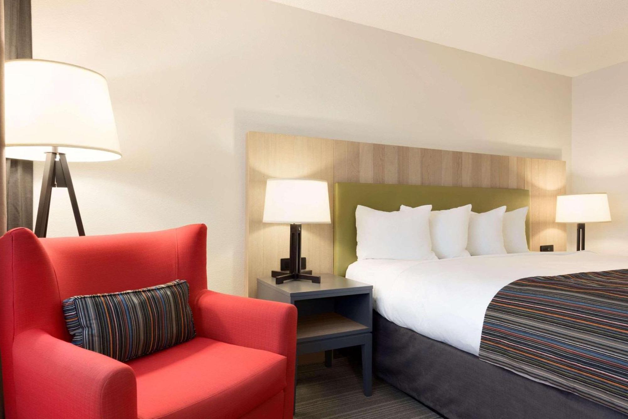 Country Inn & Suites By Radisson, Chippewa Falls, Wi Exteriör bild